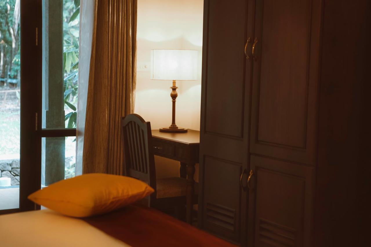 Vaikundam Legacy Bed & Breakfast Kaliyal Ngoại thất bức ảnh